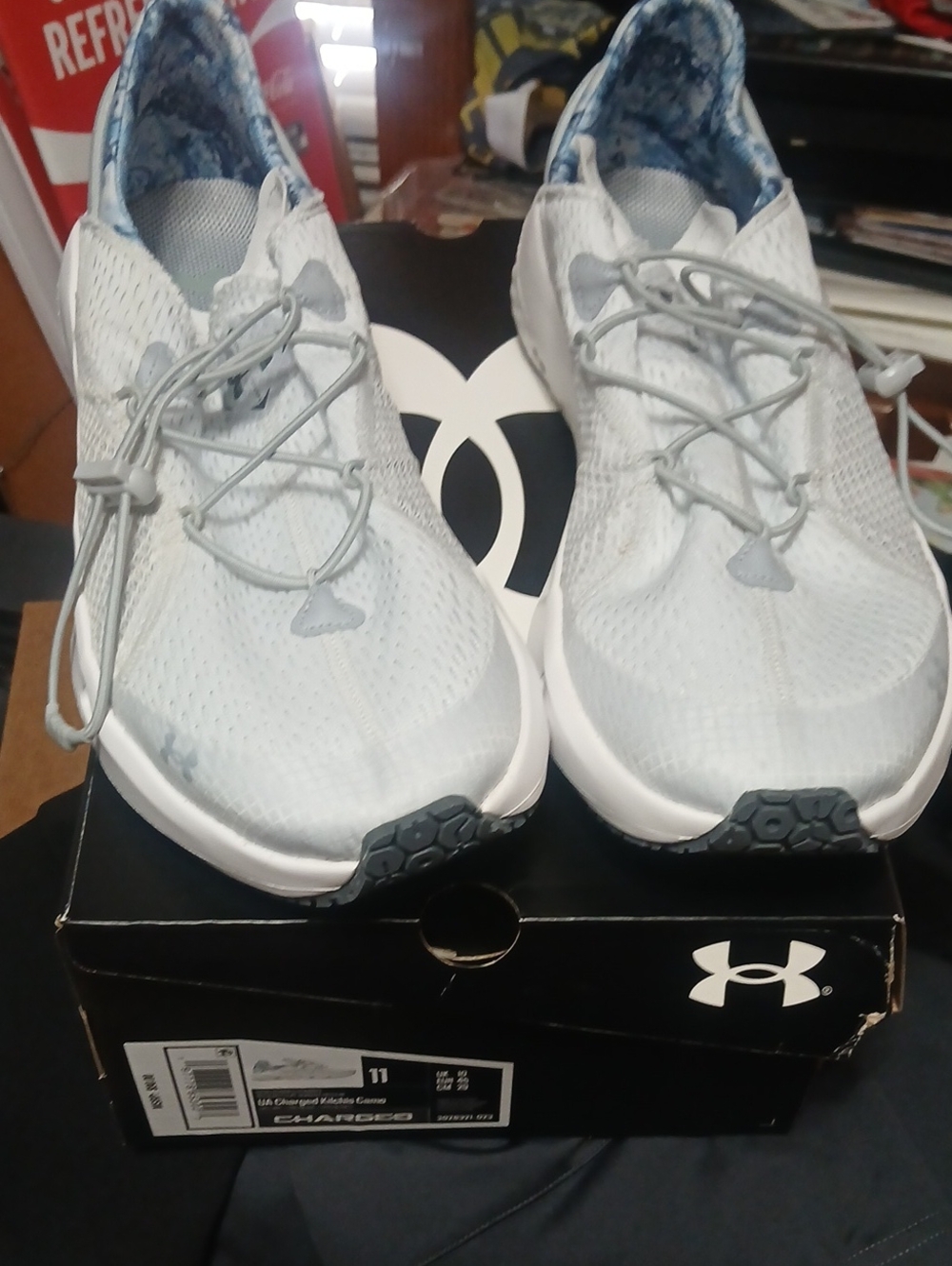 Mens Size 11 Under Armour Charged Kilchis Camo Athletic Shoes